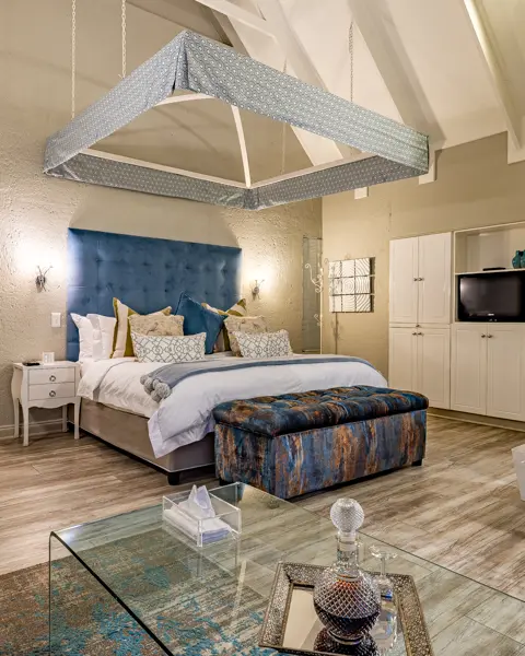 Loerie's Call Guest House & Francolin Lodge